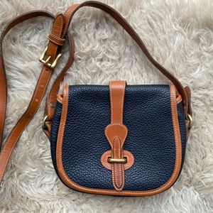 Dooney & Bourke Crossbody Leather Purse